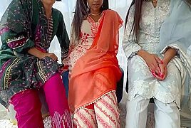 SAHARA KNITE – Desi Bhabhi Threesome