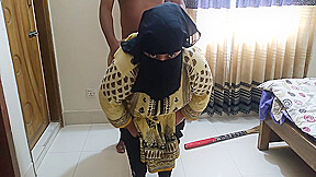 Tamil Maa Ko Jabardasti Choda – Indian Stepmom Fucks Stepson While Sweeping The House (huge Cum Behind)